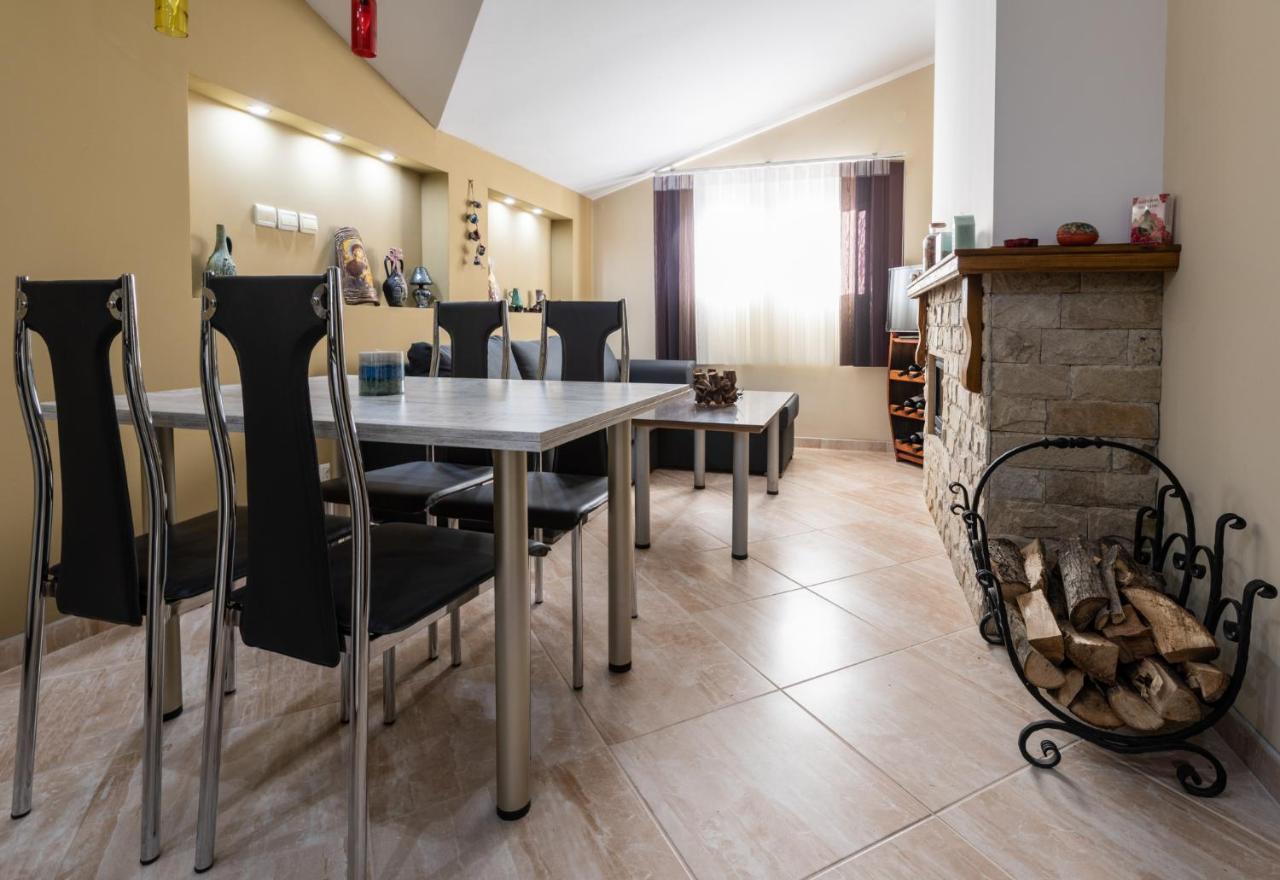 Апартаменти Ковачева Bansko Exteriér fotografie